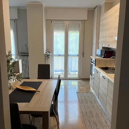 Cini Infinity House * Cinisello Balsamo